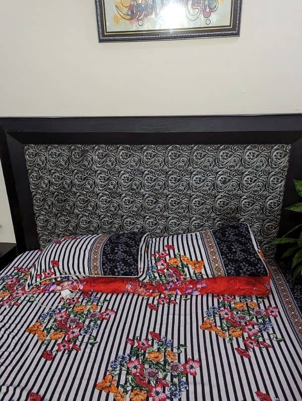 double bed solid wood 4