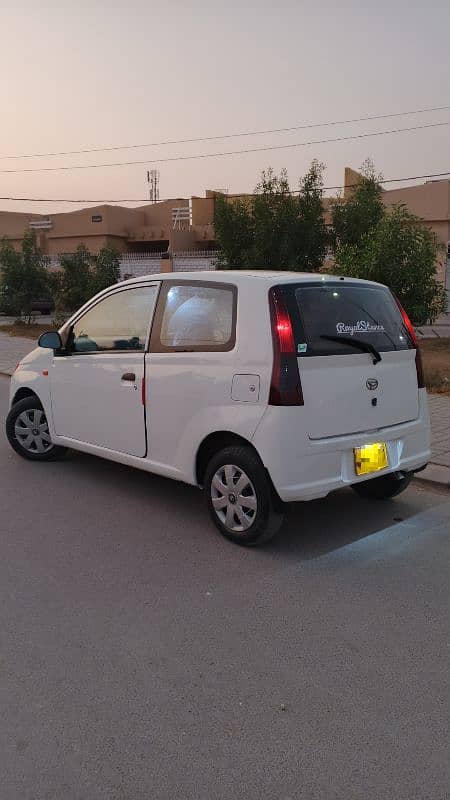 Daihatsu Mira 2007 3