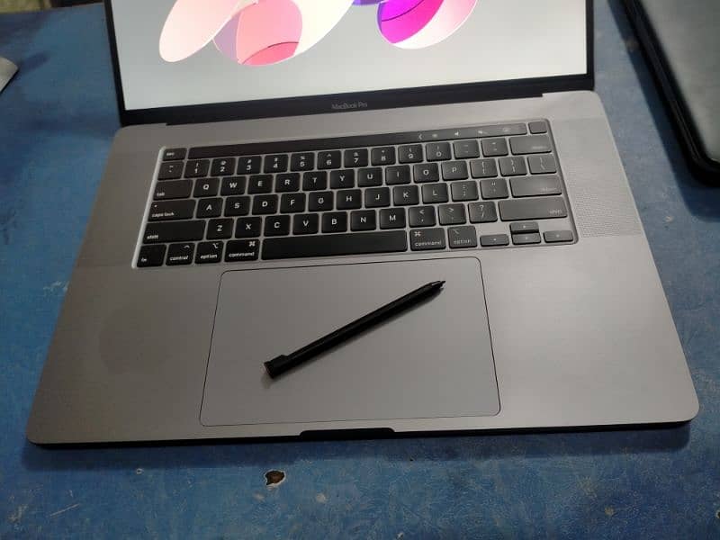 Mazy Krooo Apple MacBook Pro 2019 16" i9 16/1TB 3