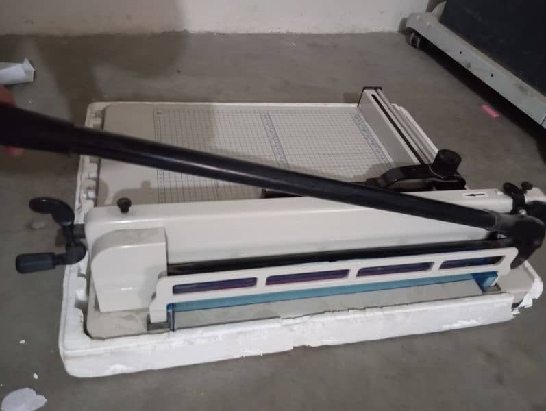 A3 Paper cutter 1