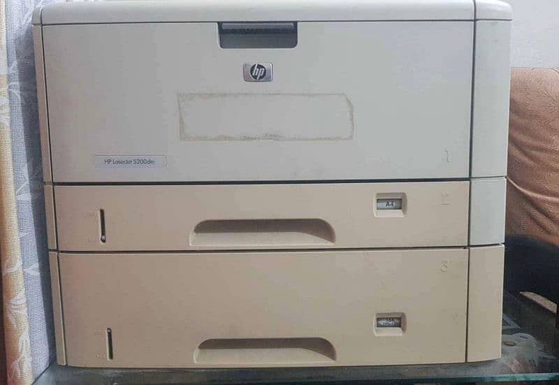 LaserJet 5200 0