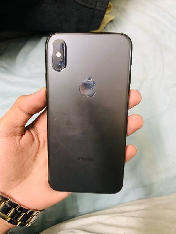 IPhone X 4