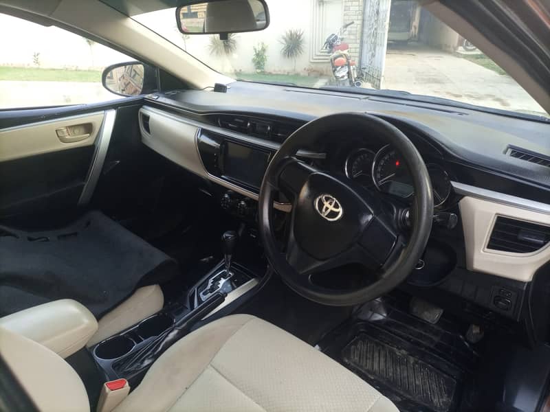 Toyota Corolla GLI Automatic 2016 9