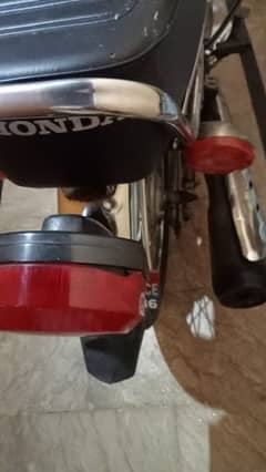 honda125  2015.    contect nomb 03009229279