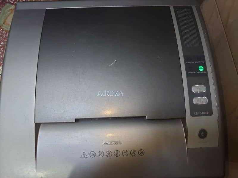 Aurora paper shredder machine model 1540 1