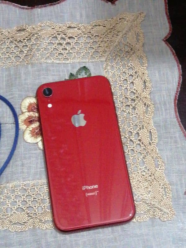 iphone xr LLA 64 GB pta approved 1