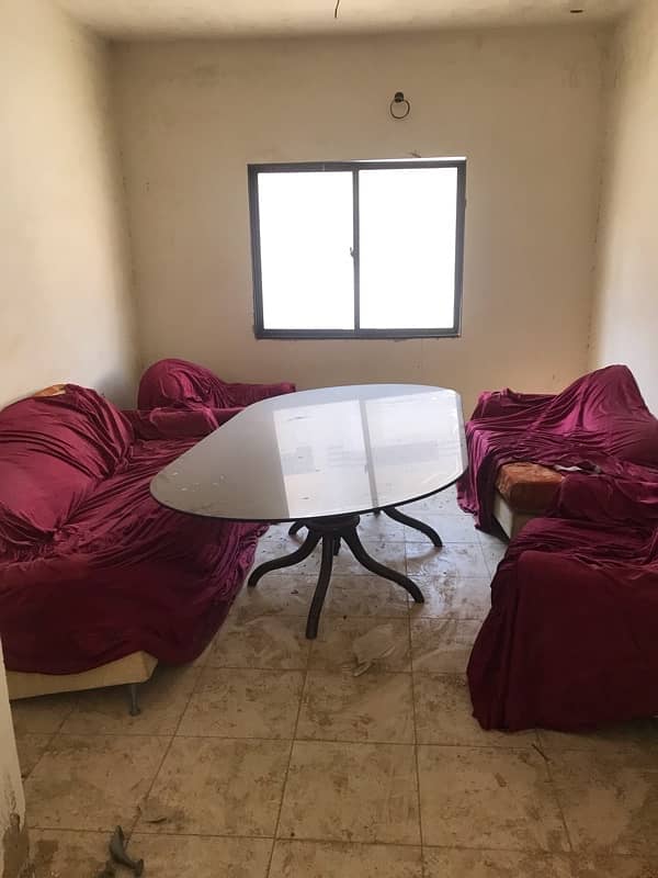 8 seater dining table with glass top , urgent selling 2