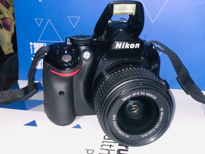 Nikon D5200 0