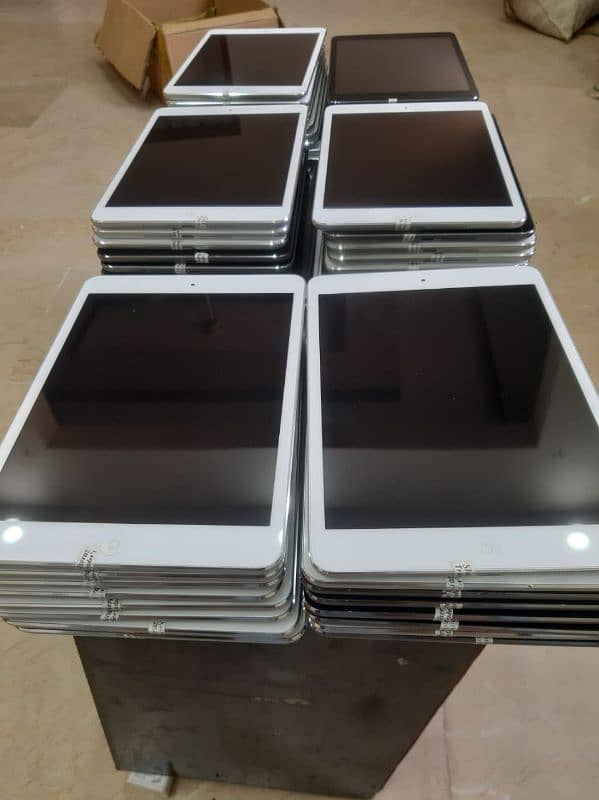 Apple ipad 4 4th generation/Ipad mini 2 new stock availble all pak COD 8