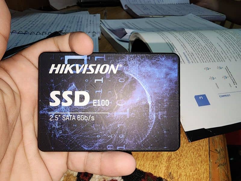 Hikvision SSD 256 Gb 2