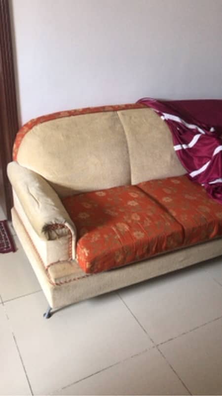 7 seater sofa set , 3 2 1 1 for sale , 25000 rs 1