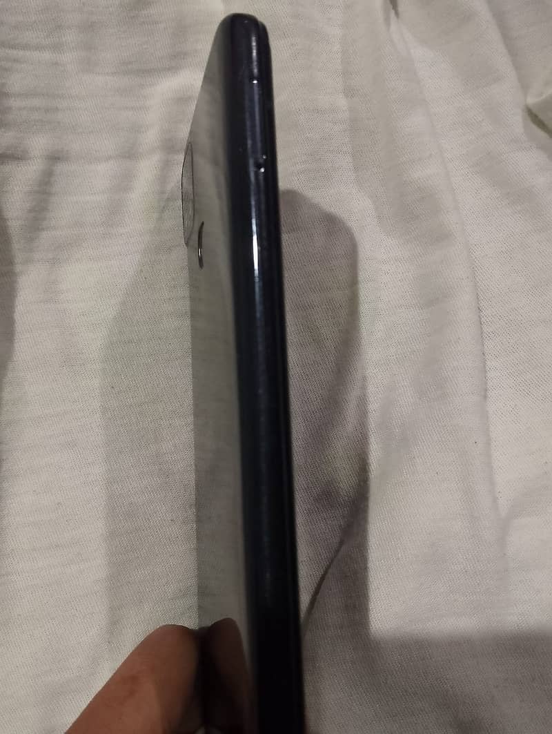 Infinix hot 10i. good condition like new 4