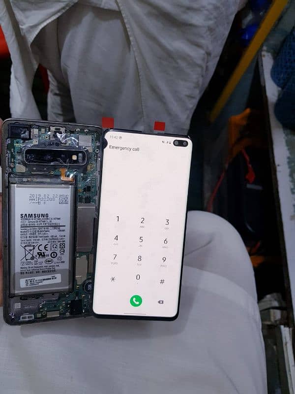 Samsung S10+ Dotted panel for sale. 03289203346 9