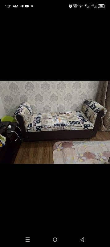 sofa seti brown ND white combination new condition 1