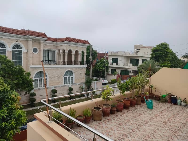 1 kanal Upper Portion Available In Abdalian Society Near By UCP University And Shoukat Khanam 3