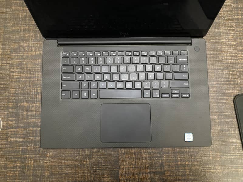 Dell Precision 5530 32gb/1tb 3