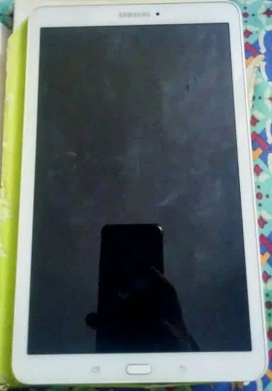 Samsung Galaxy tab e nook for sale with box 0