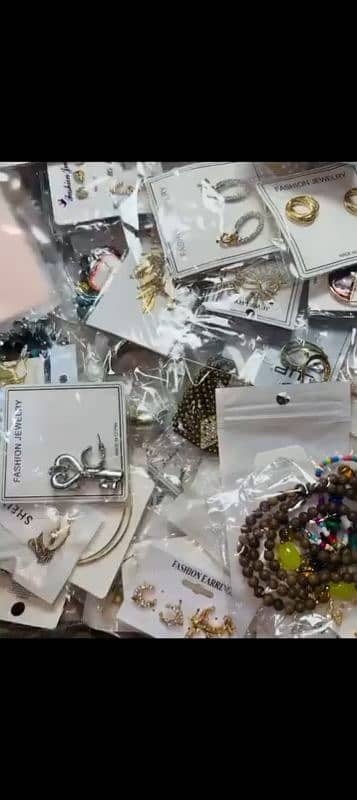 imported branded jewelry in 2000rs. per kg 3