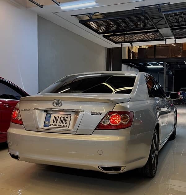 Toyota Mark X 2007 3