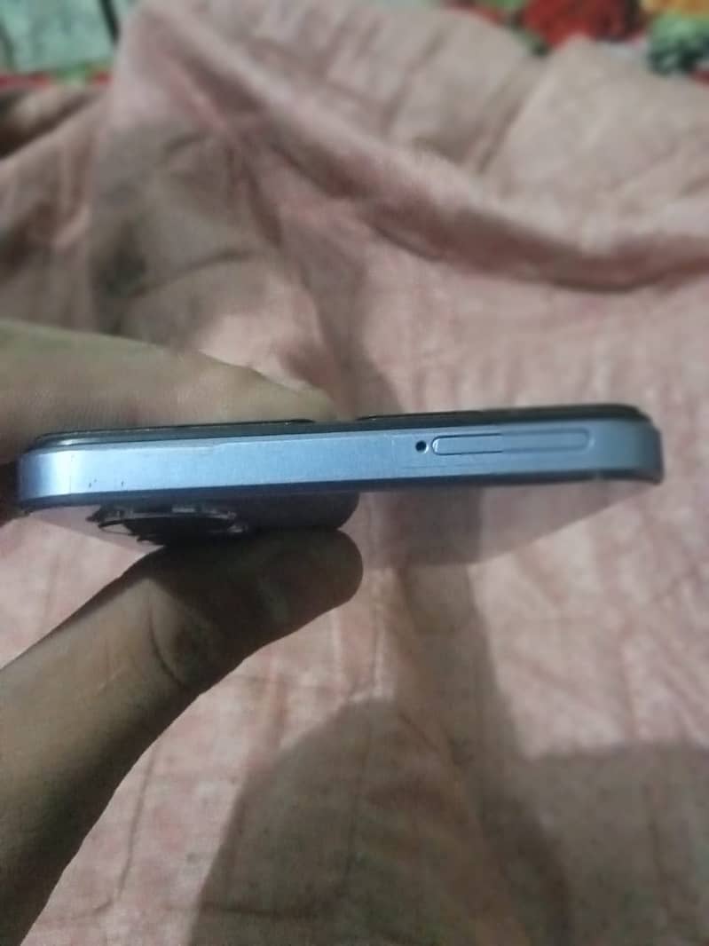 Vivo Y17s for sale urgent , 6/128 1