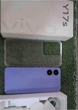 Vivo Y17s for sale urgent , 6/128 6