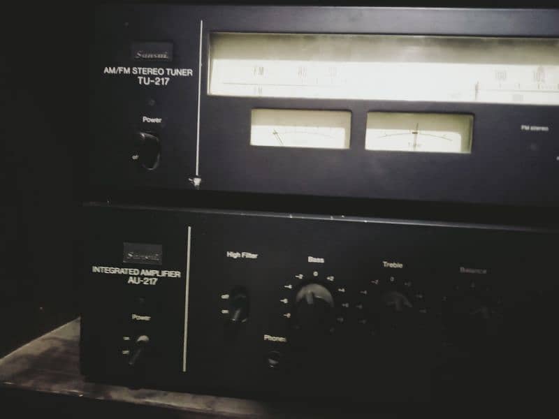 Sansui AU-217 1