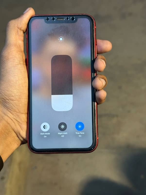 IPHONE 11 RED EDITION 3