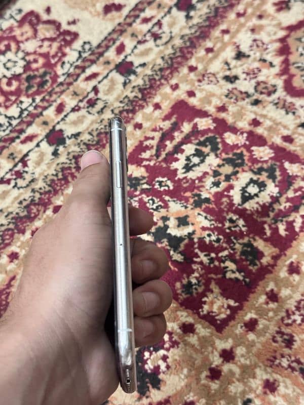 iphone 11 pro PTA Approved 3