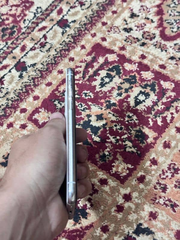 iphone 11 pro PTA Approved 8