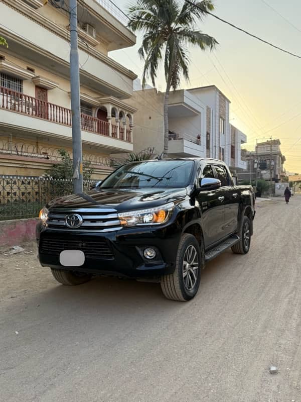 URGENT Need Payment Toyota Hilux Revo 2020 reg 2021 Own my name 0