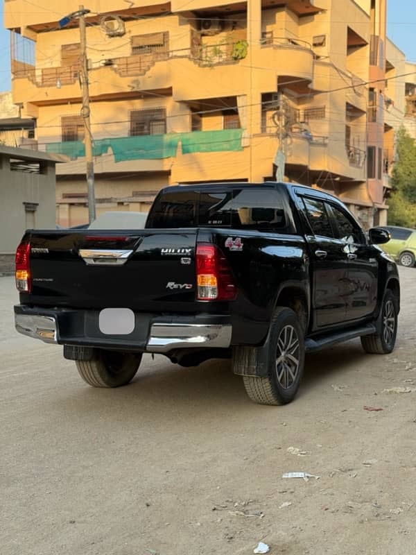 URGENT Need Payment Toyota Hilux Revo 2020 reg 2021 Own my name 5