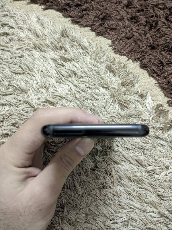 Samsung S8 Pta Approved (minor glass crack) 7