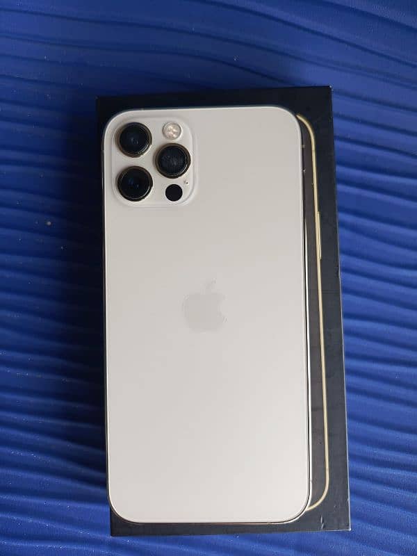 iphone 12 Pro ( 0320-9464510) 0