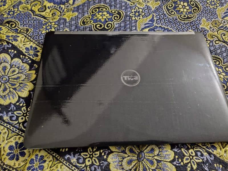 Dell Ultrabook i7 6th generation 3