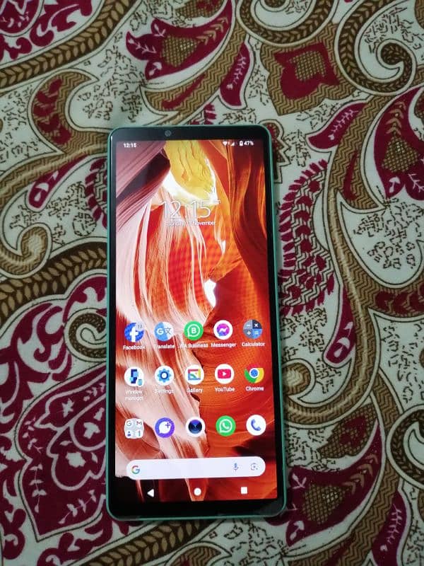 Xperia 10 mark 4 non pta 2 month esim 1