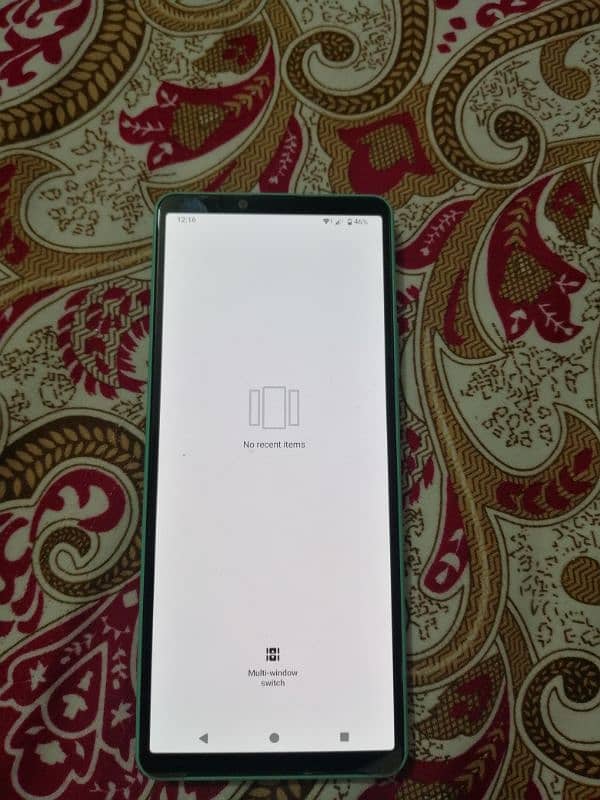 Xperia 10 mark 4 non pta 2 month esim 3