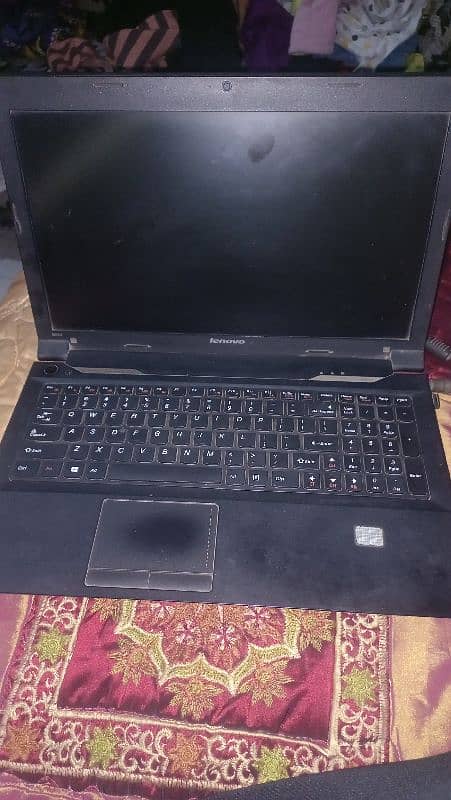 Lenovo B590 4