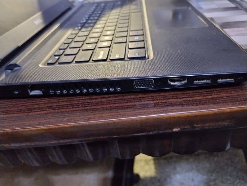 Dell laptop 3