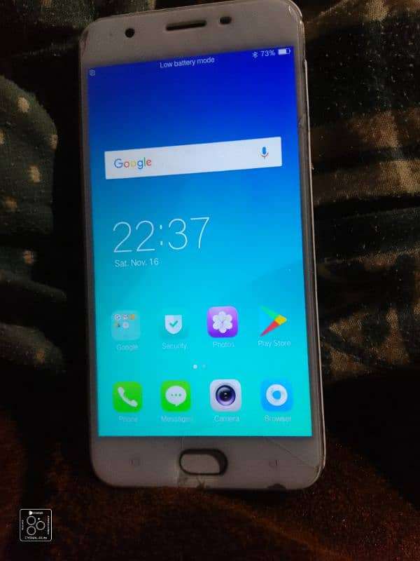 only phone oppo a57     3.32gb  condition pic m dekhly 4