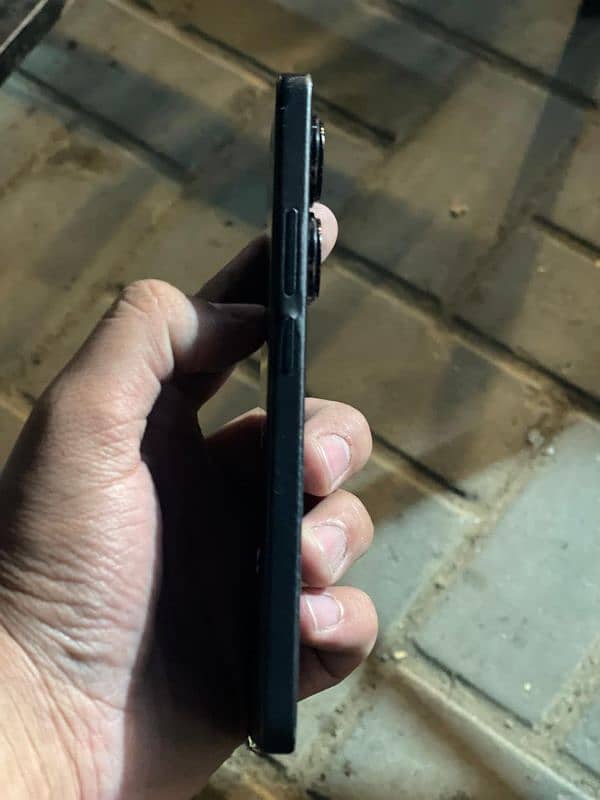 Redmi note 13 Pro Midnight Black 5