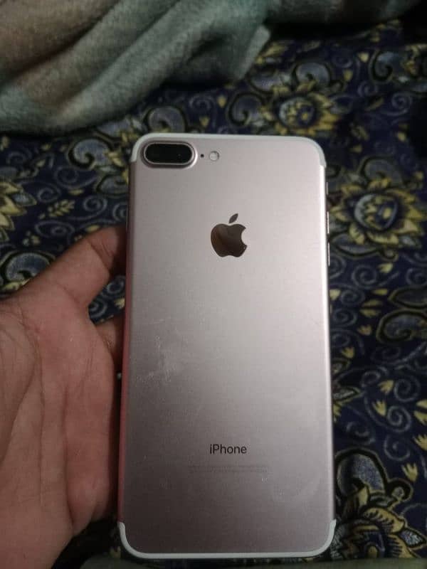 i phone 7plus 4