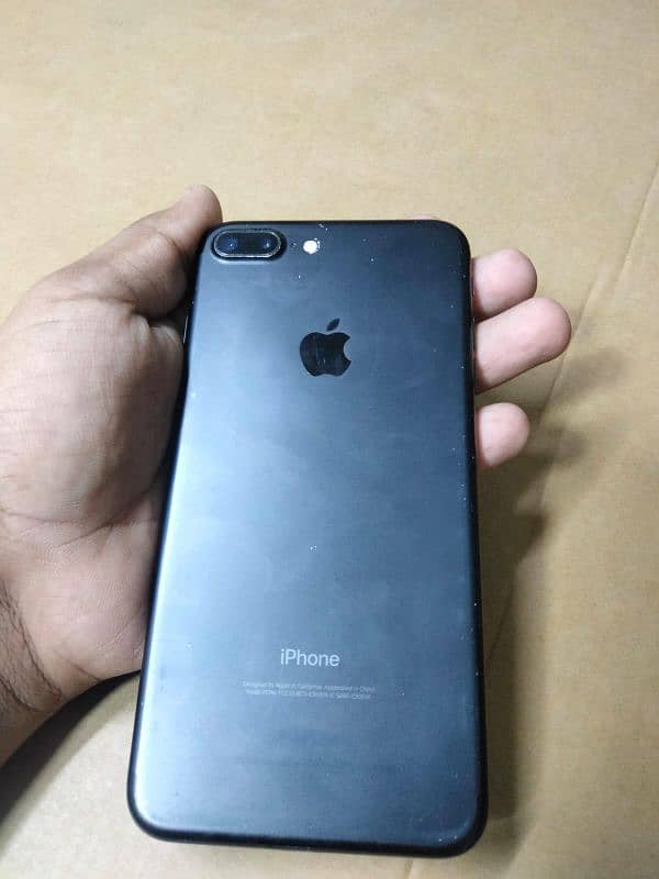 iPhone 7+ 32gb jv all ok just portrait not working 03418276657 call wp 5