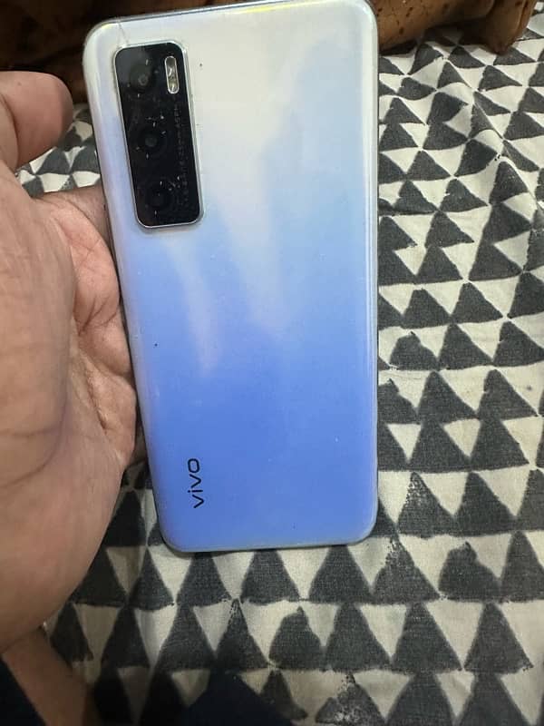 Vivo V20-SE available in best condition 1