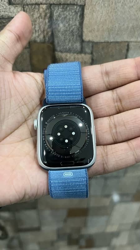 Apple Watch series 9 45mm 7 months warranty 3