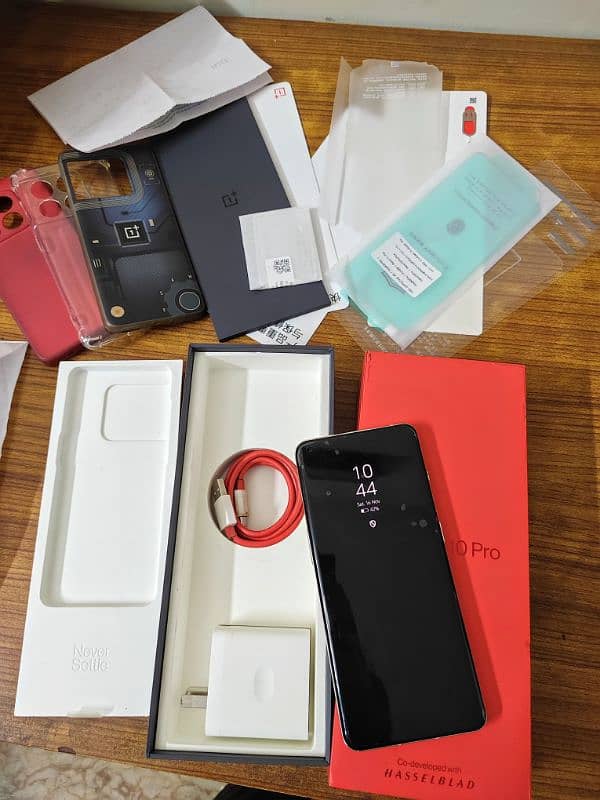 OnePlus 10 Pro (12gb 512gb) Panda White Complete Box 13