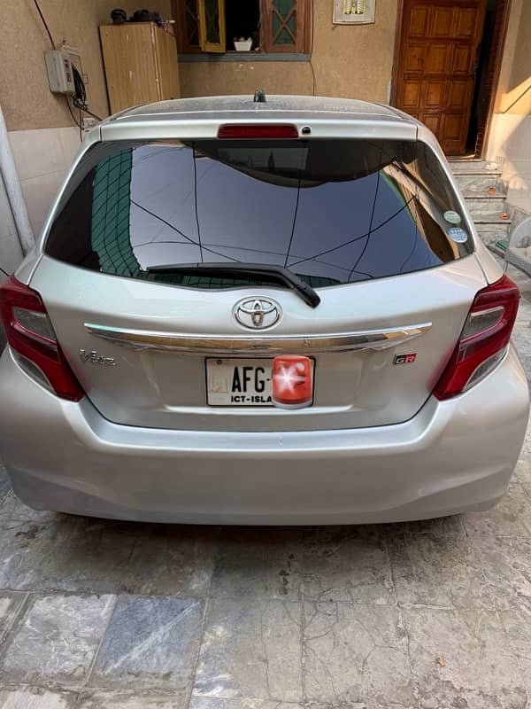 Toyota Vitz 2015 1