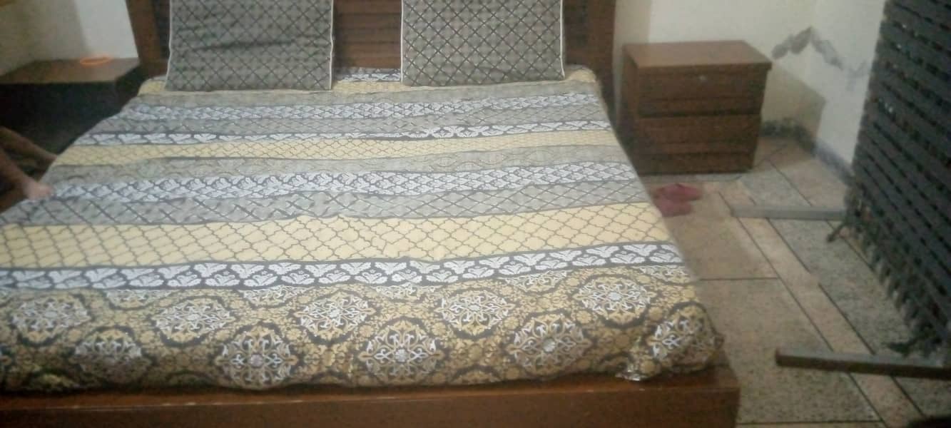 Bed set for sale 2