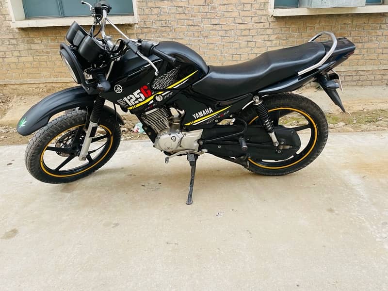 Yamaha YBR 125G 1