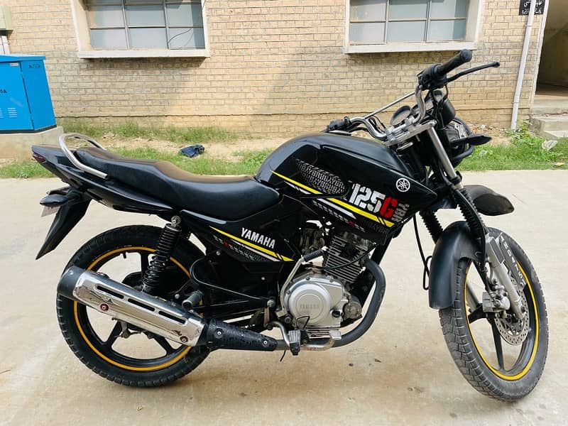 Yamaha YBR 125G 4