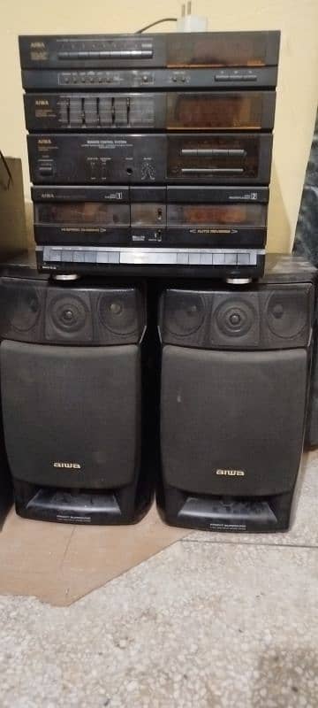 Japani Home Theater AIWA 1